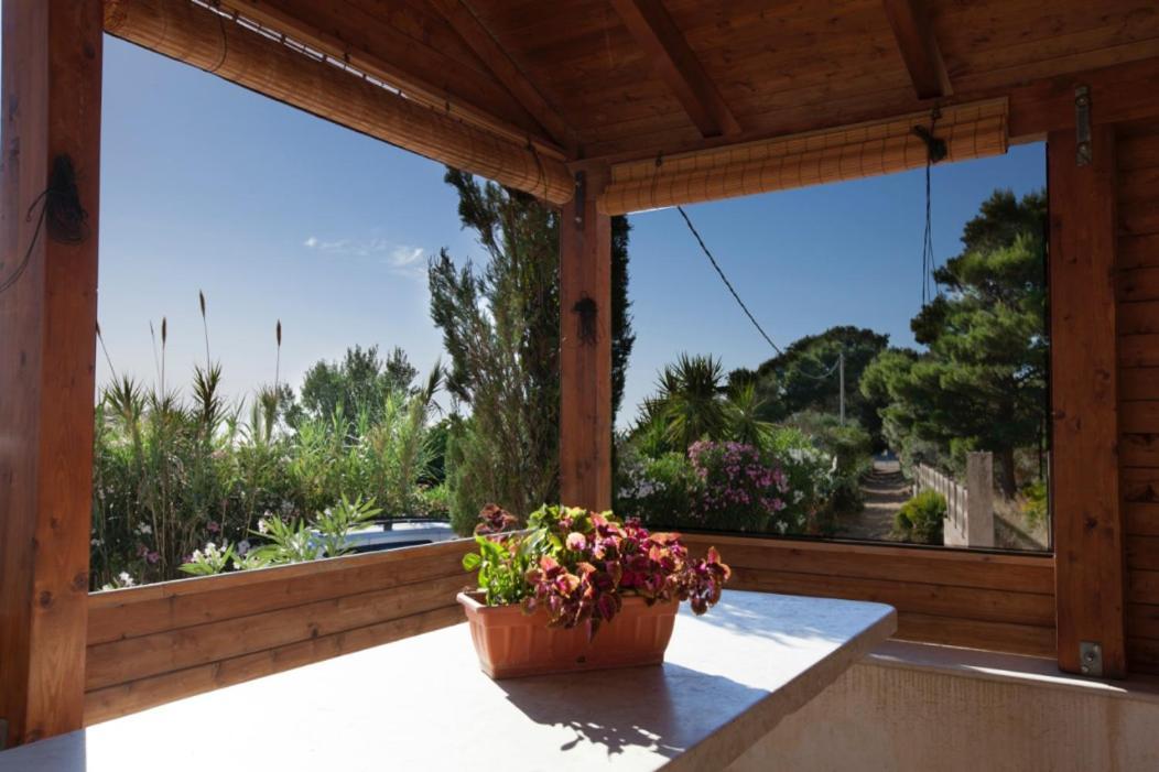 Casa Con Verande Sul Mare A 2 Minuti A Piedi Dalla Spiaggia Custonaci Exterior photo